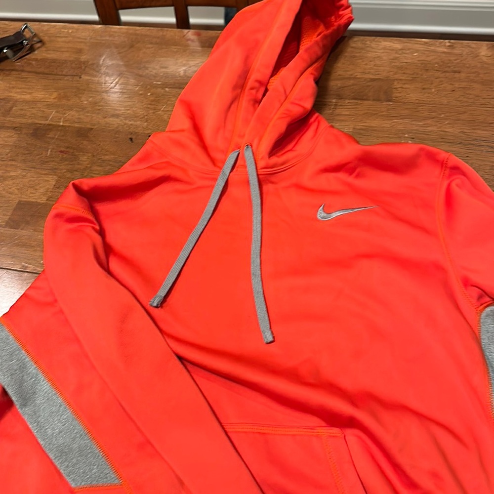 Mens XL Therma Fit Nike Hoodie